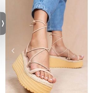 MISTY PLATFORM STRAPPY WEDGES NUDE